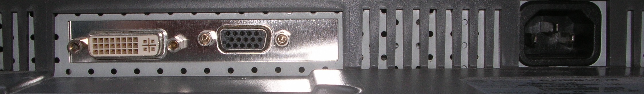 LG FLATRON L1810B LCD MONITOR